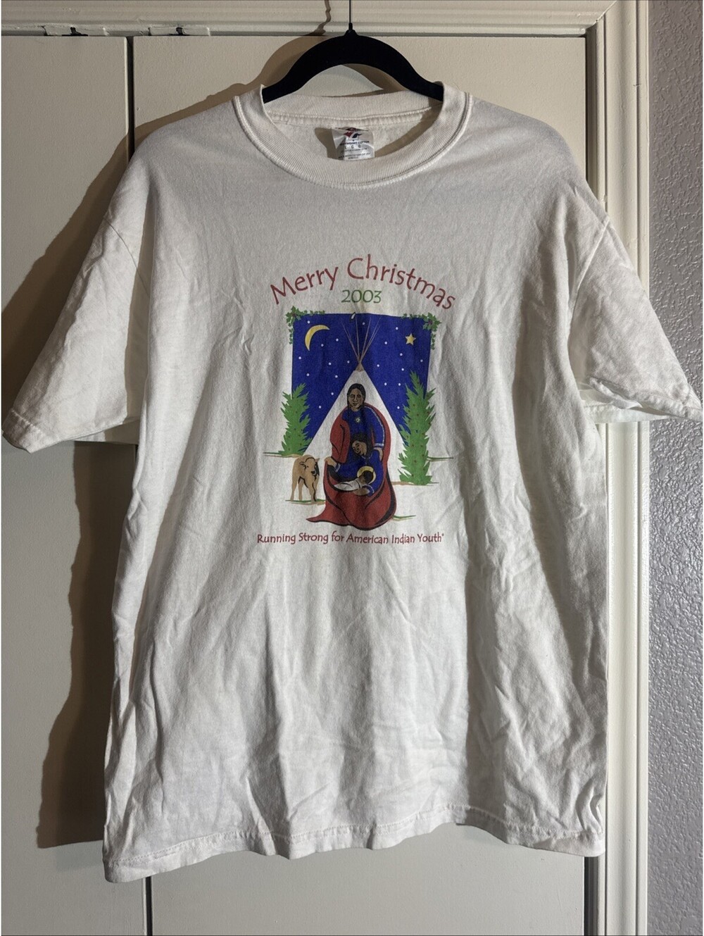 Running Strong for American Indian Youth Merry Christmas 2003 T Shirt Size L
